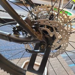 Giant We Ship! Stance 29 2(Crest Fork) - Gunmetal Black 2021 -Giant Sales Shop 221h1 A939jWZPckc1aD4JoZ8