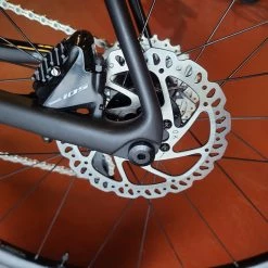 Giant WE SHIP! TCR Advanced 2 Disc-Pro Compact - Shimano 105 2022 -Giant Sales Shop 5aUOgXALuaZFsj1ga5suufKLQ