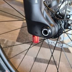 Giant We Ship! Stance 29 2(Crest Fork) - Gunmetal Black 2021 -Giant Sales Shop CGci0px0LnVxoWqxzQGDy2w0U