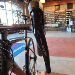 Giant Defy Advanced 2 Shimano 105 - Carbon Color 2021 -Giant Sales Shop FvDrjCVzULYXDHvQMaivgoSBM