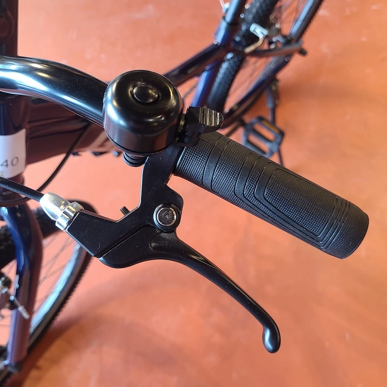 Giant We Ship! XtC Jr 24 Lite Eclipse 2022 8 Giant We Ship! XtC Jr 24 Lite Eclipse 2022 - Image 6