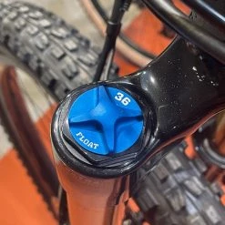 Giant Trance X Pro 29 - Gloss Starry Night - 2022 37 Giant Trance X Pro 29 - Gloss Starry Night - 2022 -Giant Sales Shop IguIfahkGqeN6pln3b sCQN5Y