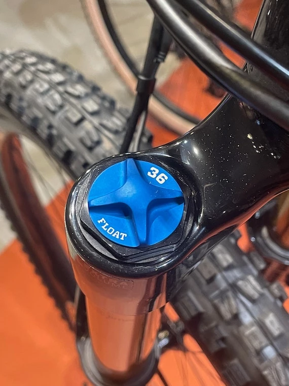 Giant Trance X Pro 29 - Gloss Starry Night - 2022 18 Giant Trance X Pro 29 - Gloss Starry Night - 2022 - Image 16