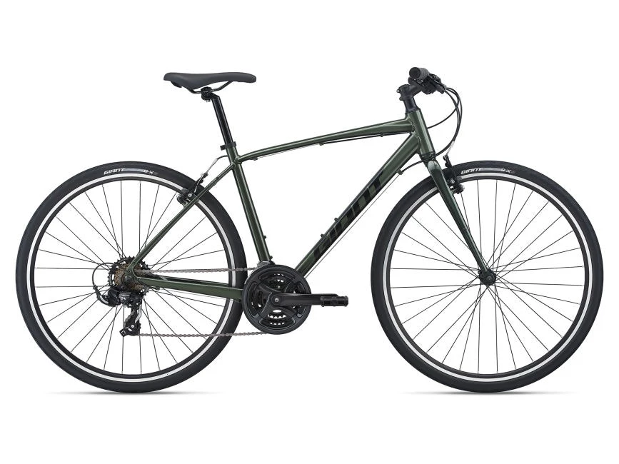 Giant Escape 3 XL Metallic Black 2022 3 Giant Escape 3 XL Metallic Black 2022