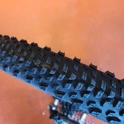 Giant We Ship! Talon 2-GU - Knight Shield 2022 -Giant Sales Shop S8MJvTYWzQidYdCMULLSdK lk