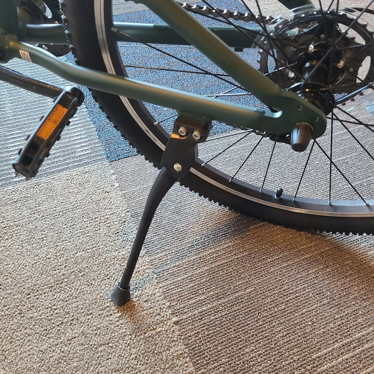 Giant We Ship! XtC Jr 24 Lite Trekking Green 2021 5 Giant We Ship! XtC Jr 24 Lite Trekking Green 2021 - Image 3