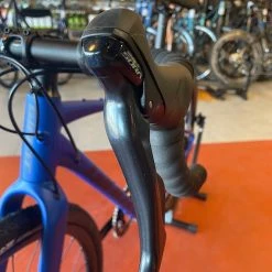 Giant Revolt 3 Sora - Sapphire 2022 -Giant Sales Shop oc1a8Pg6v3Ybk ZZdYliSkyY