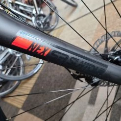 Giant Roam 4 Disc-GU Shimano Altus - Black 2021 -Giant Sales Shop sQGS64CtgQ7f9FTa3FcPOPzSc