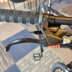 Giant Roam 4 Disc-GU Shimano Altus - Black 2021 -Giant Sales Shop zXE1sgq9qiDLlcz80mmJWy7Dw